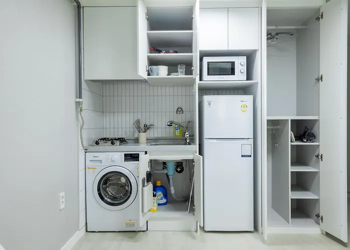 Apartment Dado