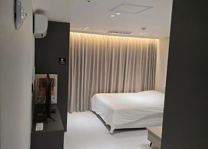 Apartment Dado *